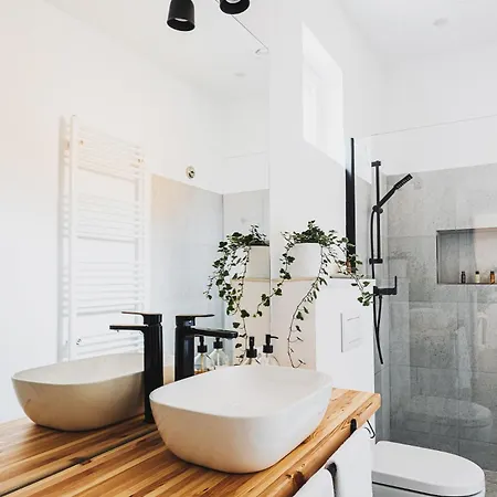 Voya Nordic Apartment-a Luxury Oasis In The Old Town *