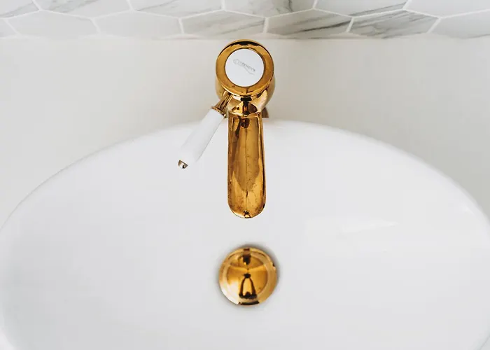 Voya Nordic Apartment-a Luxury Oasis In The Old Town Apartment *