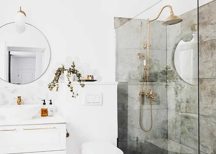 Voya Nordic Apartment-a Luxury Oasis In The Old Town * Brasov