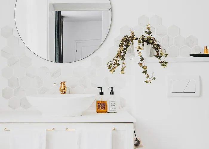 Voya Nordic Apartment-a Luxury Oasis In The Old Town